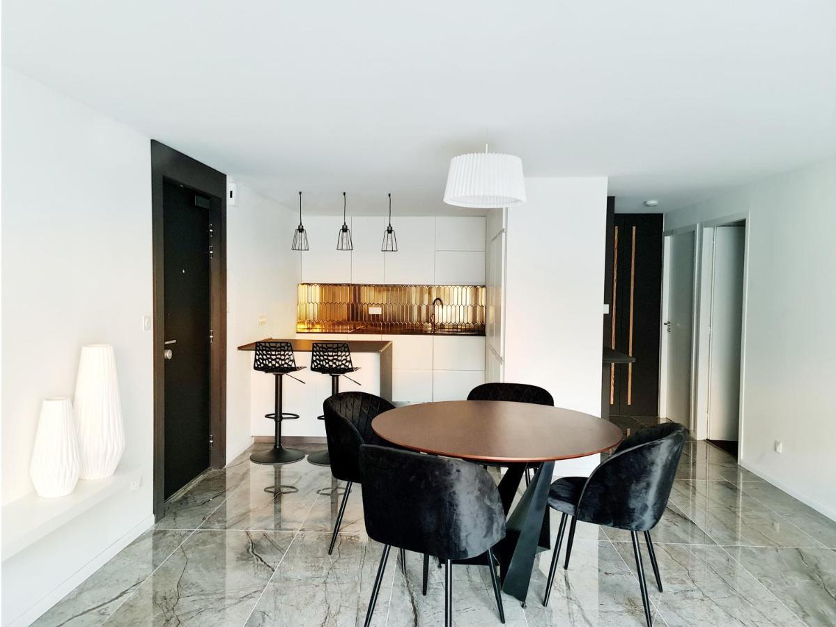 Apartamento Moyi Basse-Goulaine Exterior foto
