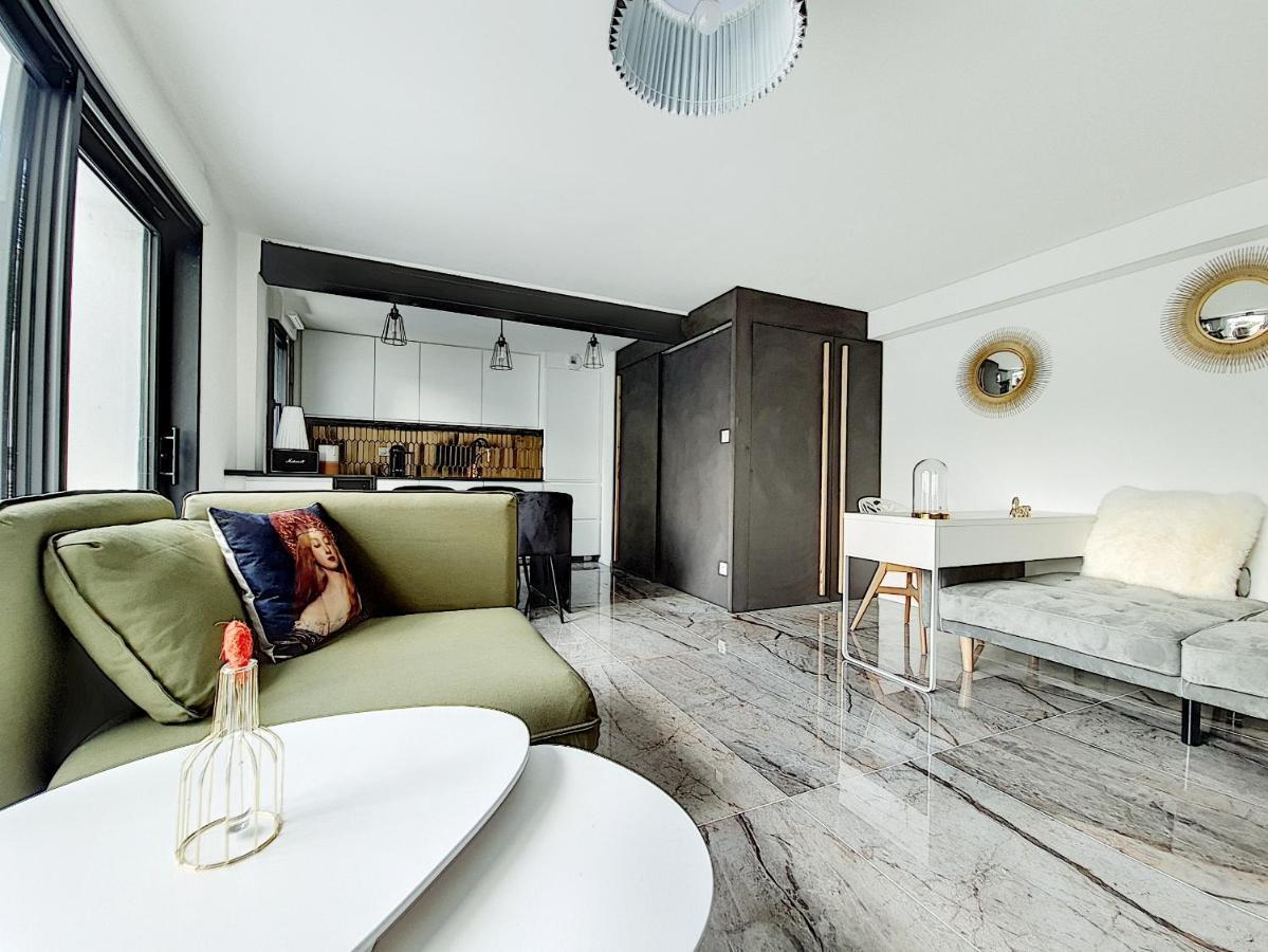 Apartamento Moyi Basse-Goulaine Exterior foto