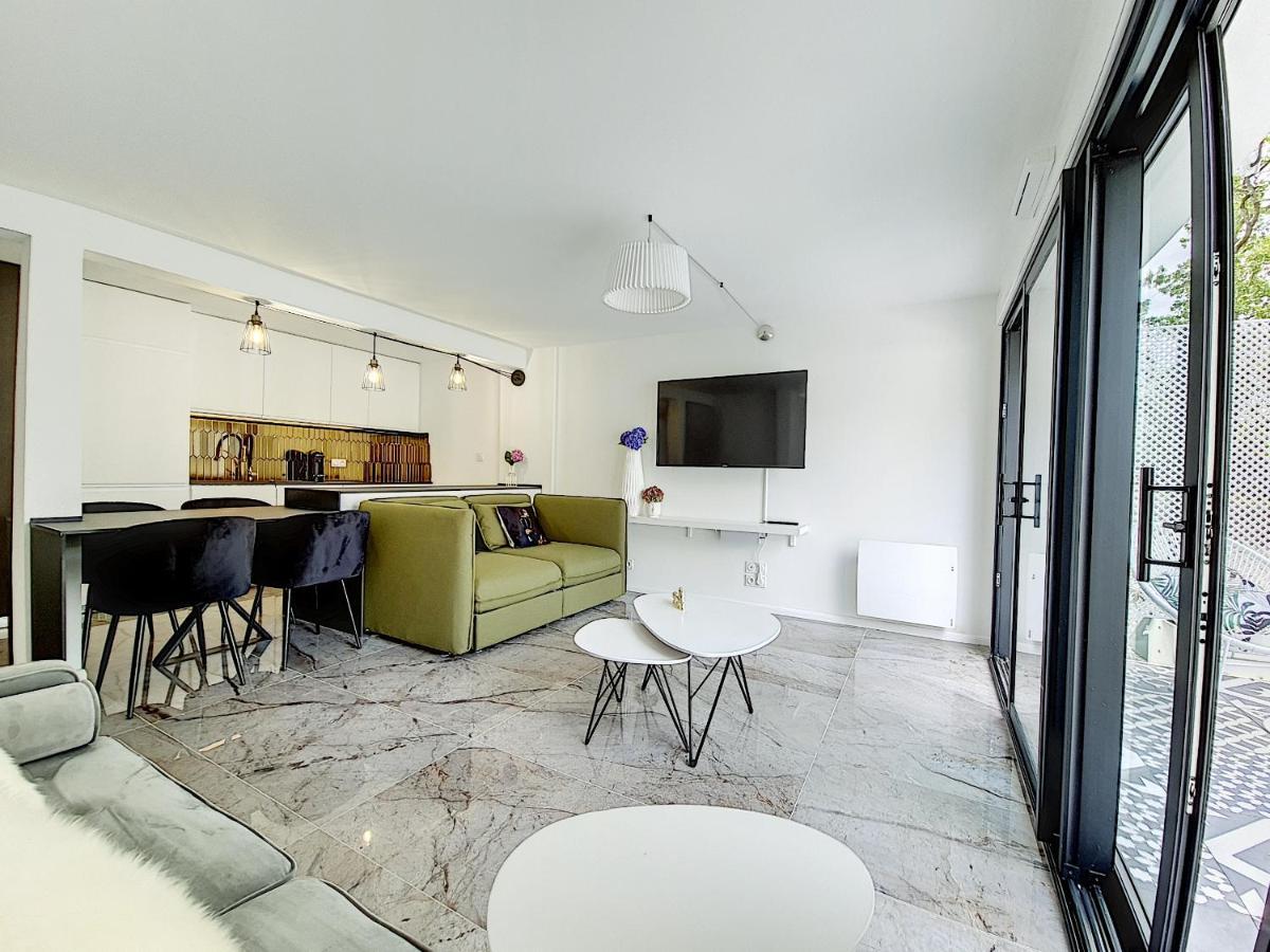 Apartamento Moyi Basse-Goulaine Exterior foto